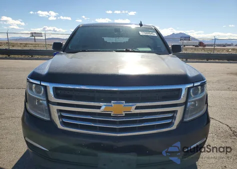 2020 Chevrolet Suburban C1500 Ls z USA, uszkodzony, nr VIN 1GNSCGKC8LR291919